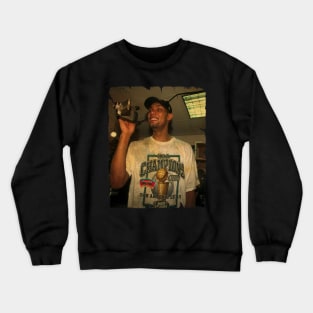 Tim Duncan - Vintage Design Of Basketball Crewneck Sweatshirt